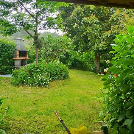 La Casita De Flores Nyaraló Monte Miravalles