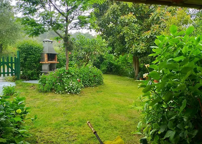 La Casita De Flores Nyaraló Monte Miravalles